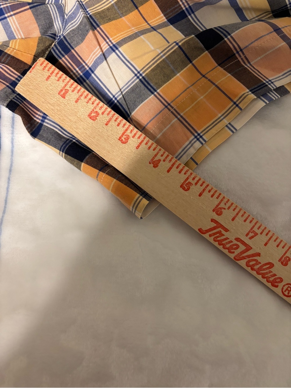 Liz Claiborne Liz Sport Petite 12 Plaid Cotton Shorts Orange Blue Pleated Casual - Picture 5 of 9